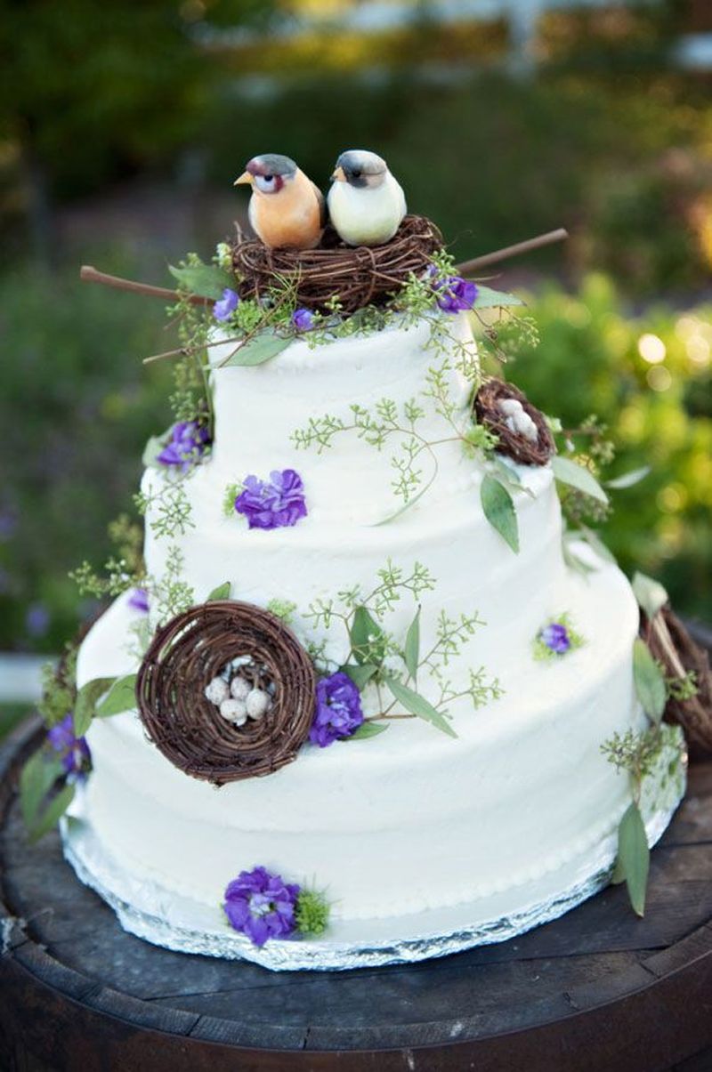 Свадебные торты с голубями - a1003