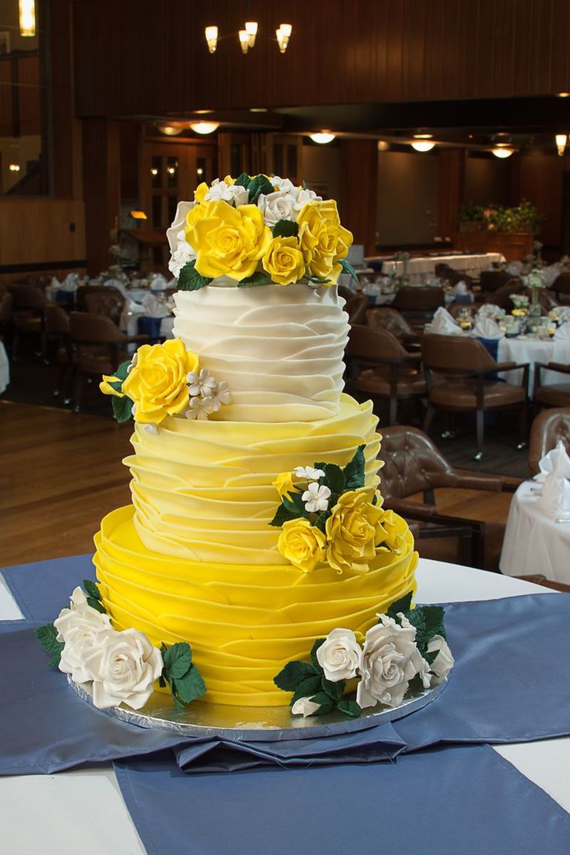 Желтые свадебные торты - a1011