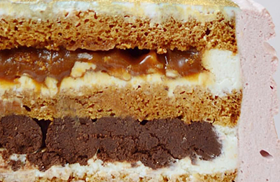 Бисквитный торт с вишней на заказ, фото торта пьяная вишня в шоколаде - Карамельный