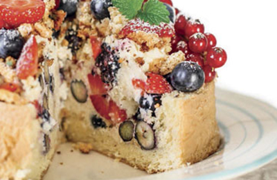 Бисквитный торт с вишней на заказ, фото торта пьяная вишня в шоколаде - Лесная поляна