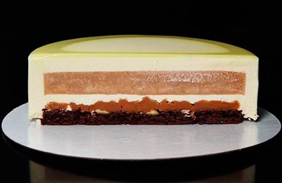 Грушевый торт на заказ, фото муссовых тортов с грушевой начинкой, CakesClub - Груша